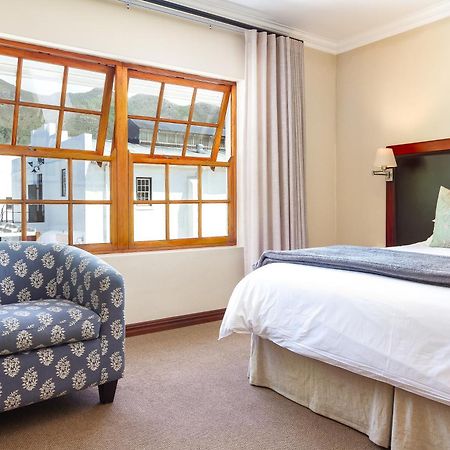 Noordhoek Village Hotel Buitenkant foto
